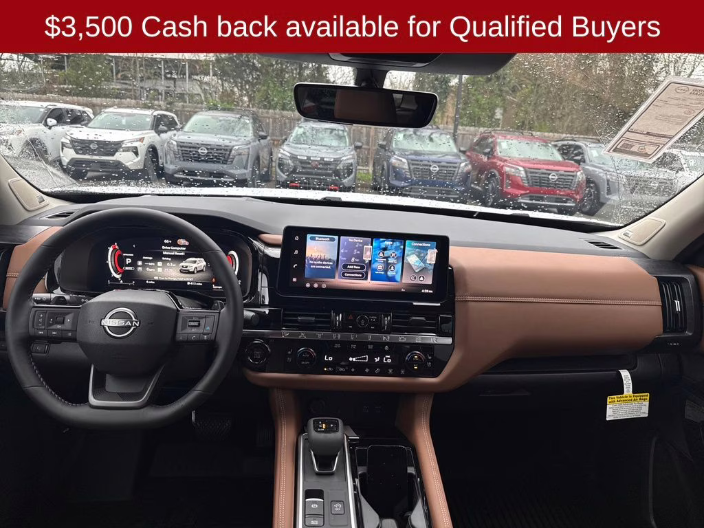 2026 Everest White Pearl Tricoat Nissan Pathfinder Platinum 4X4 SUV