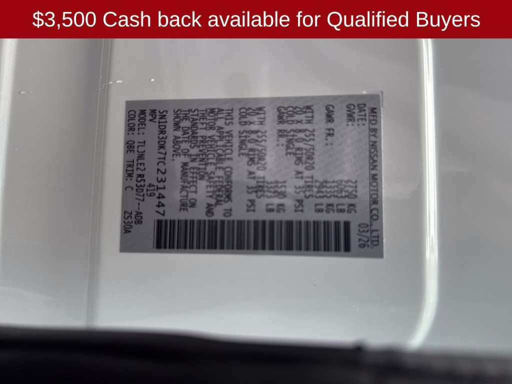 2026 Everest White Pearl Tricoat Nissan Pathfinder Platinum 4X4 SUV