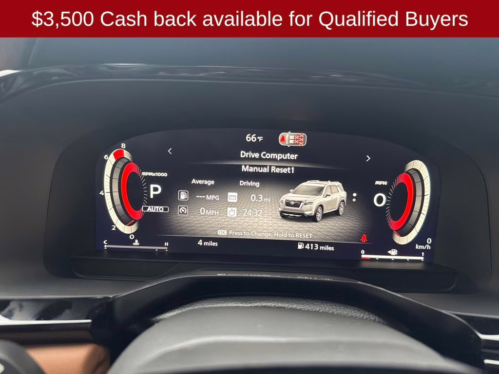 2026 Everest White Pearl Tricoat Nissan Pathfinder Platinum 4X4 SUV