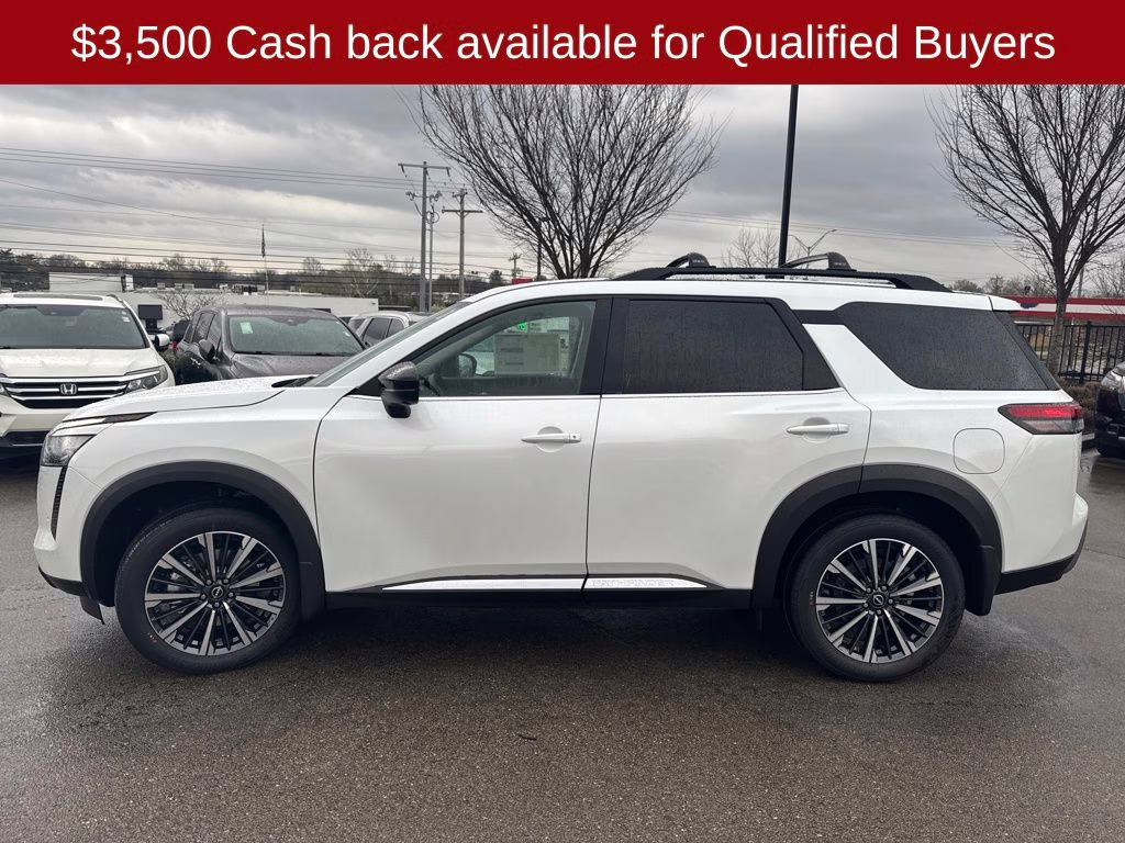 2026 Everest White Pearl Tricoat Nissan Pathfinder Platinum 4X4 SUV