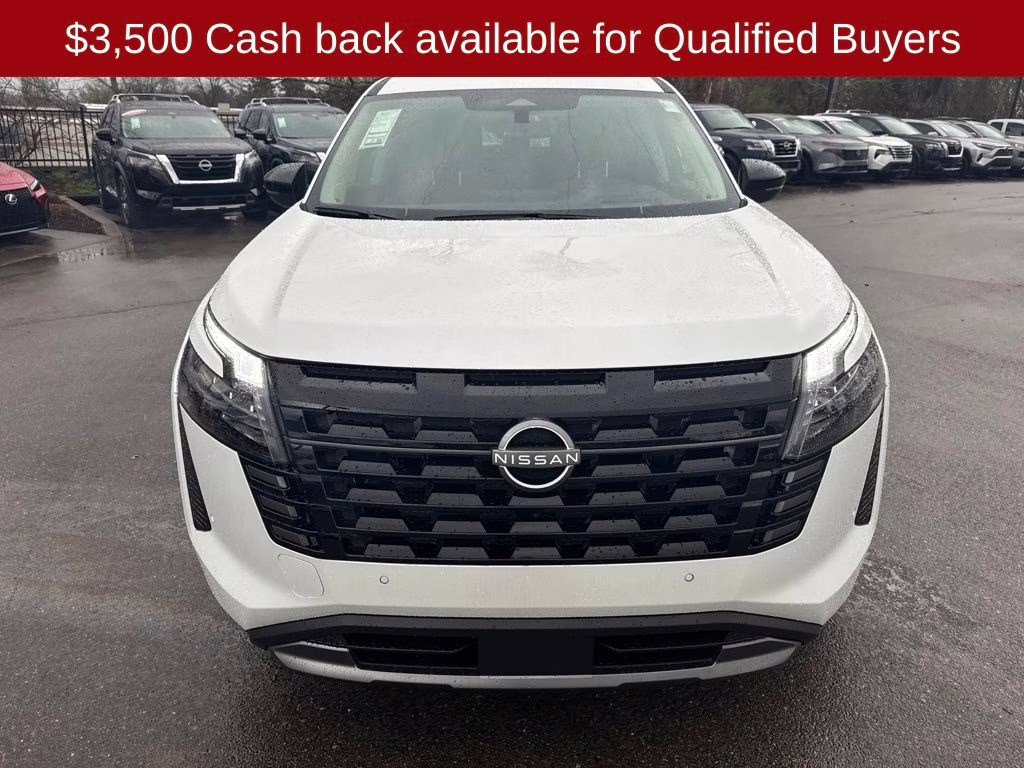 2026 Everest White Pearl Tricoat Nissan Pathfinder Platinum 4X4 SUV