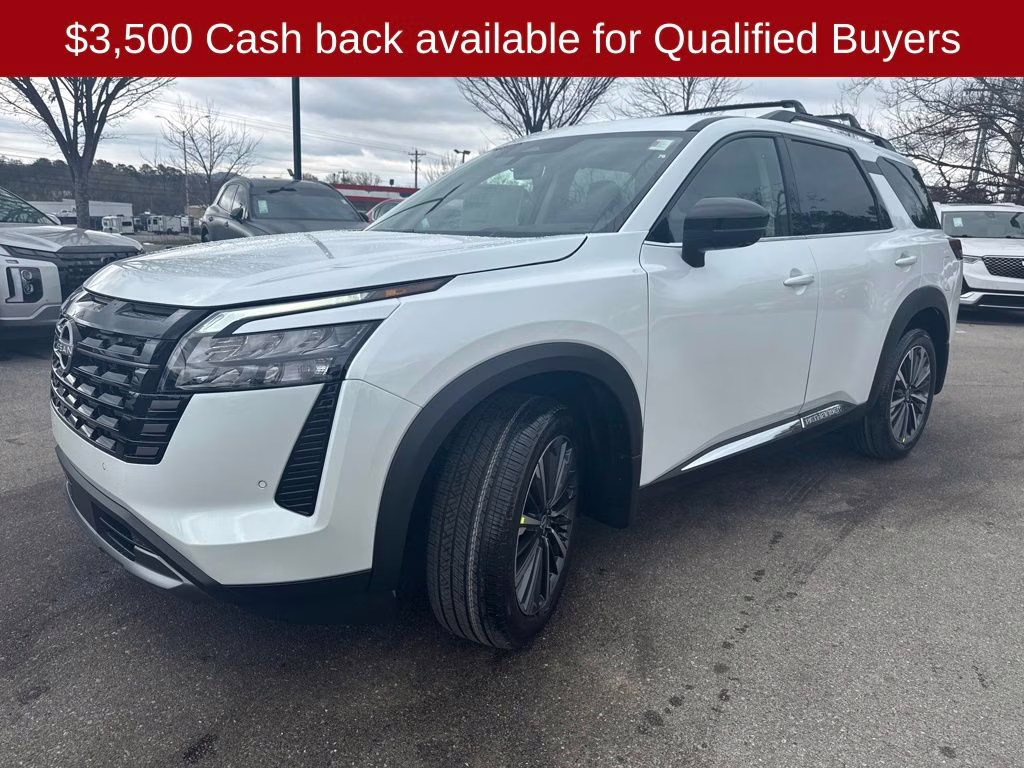 2026 Everest White Pearl Tricoat Nissan Pathfinder Platinum FWD SUV
