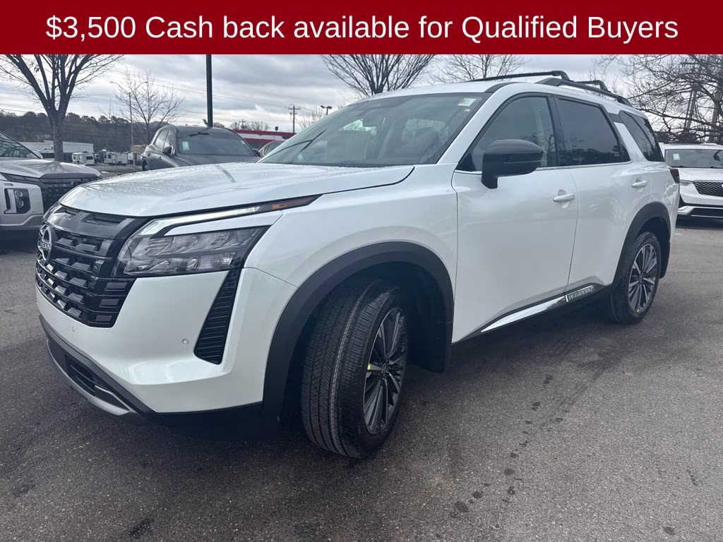 2026 Everest White Pearl Tricoat Nissan Pathfinder Platinum FWD SUV