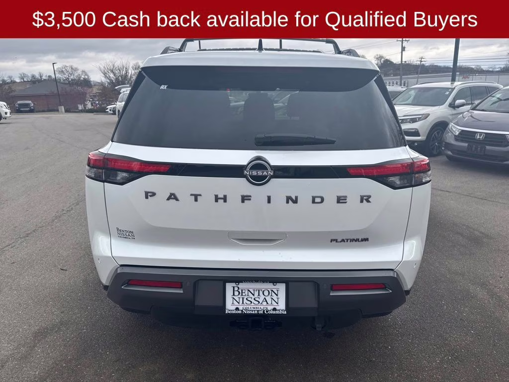 2026 Everest White Pearl Tricoat Nissan Pathfinder Platinum FWD SUV