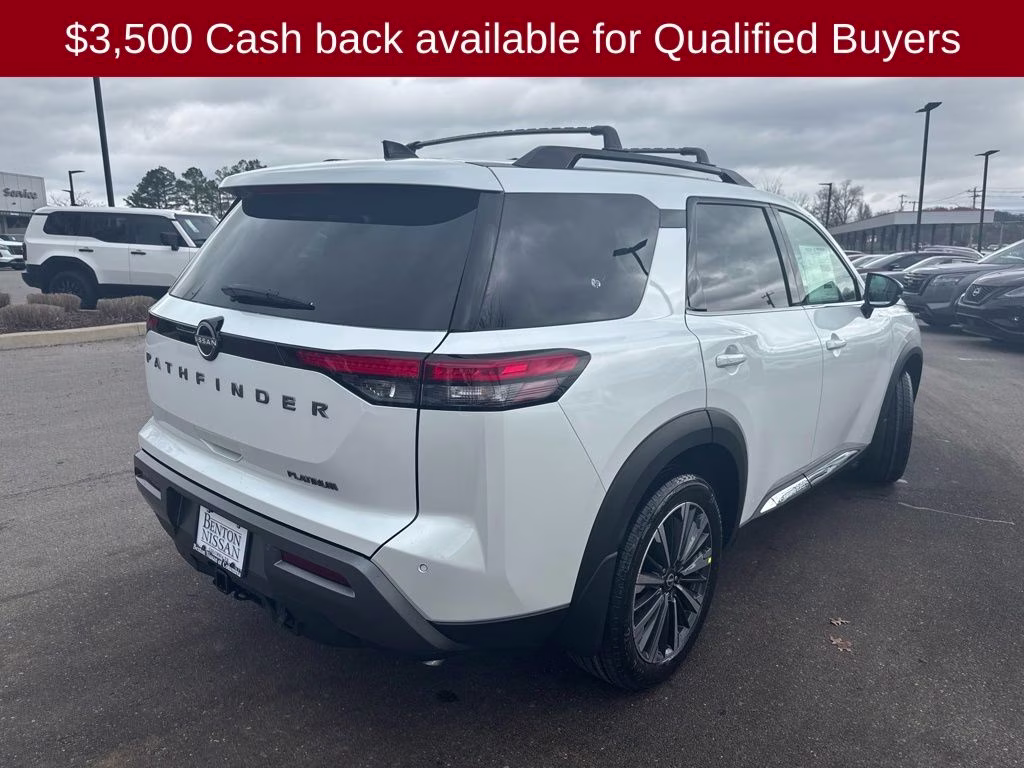 2026 Everest White Pearl Tricoat Nissan Pathfinder Platinum FWD SUV