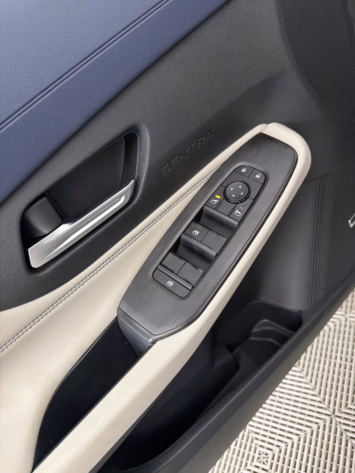 2026 Gun Metallic Nissan Sentra SL FWD Sedan