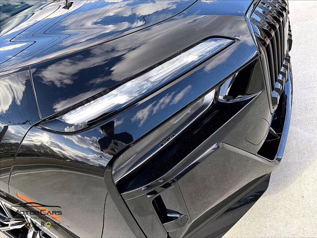 2023 Black Sapphire Metallic BMW 7 Series 760i xDrive AWD Sedan