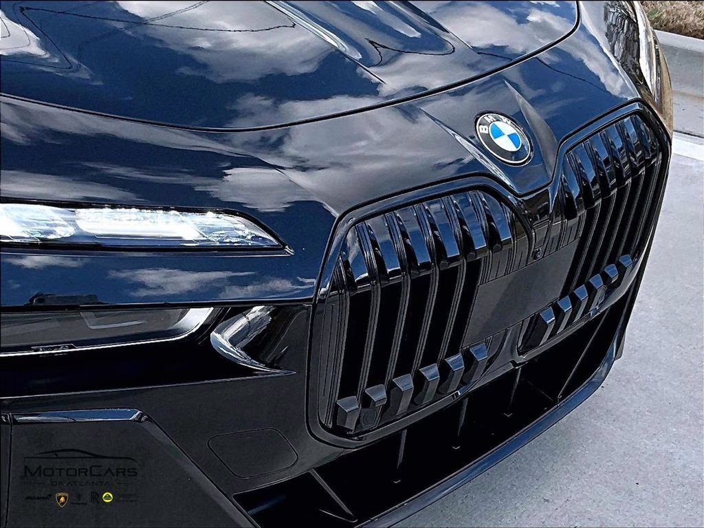 2023 Black Sapphire Metallic BMW 7 Series 760i xDrive AWD Sedan