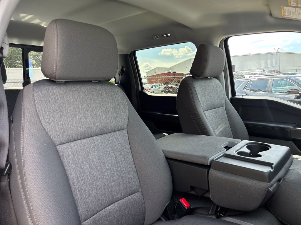 2026 Oxford White Ford Super Duty F-250 SRW XL 4X4 Truck