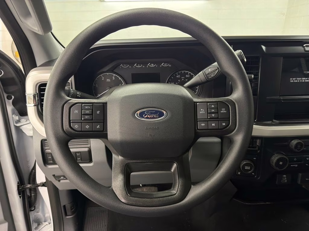 2026 OXFORD WHITE Ford Super Duty F-250 SRW STX 4X4 Truck