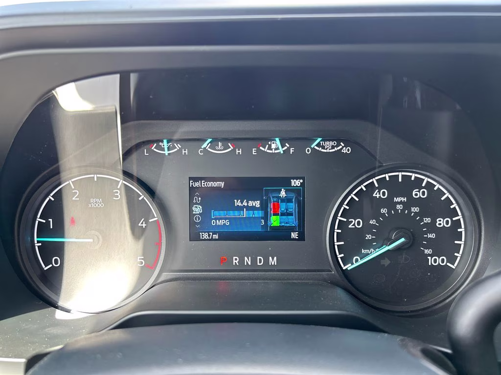 2026 Oxford White Ford Super Duty F-250 SRW XL 4X4 Truck