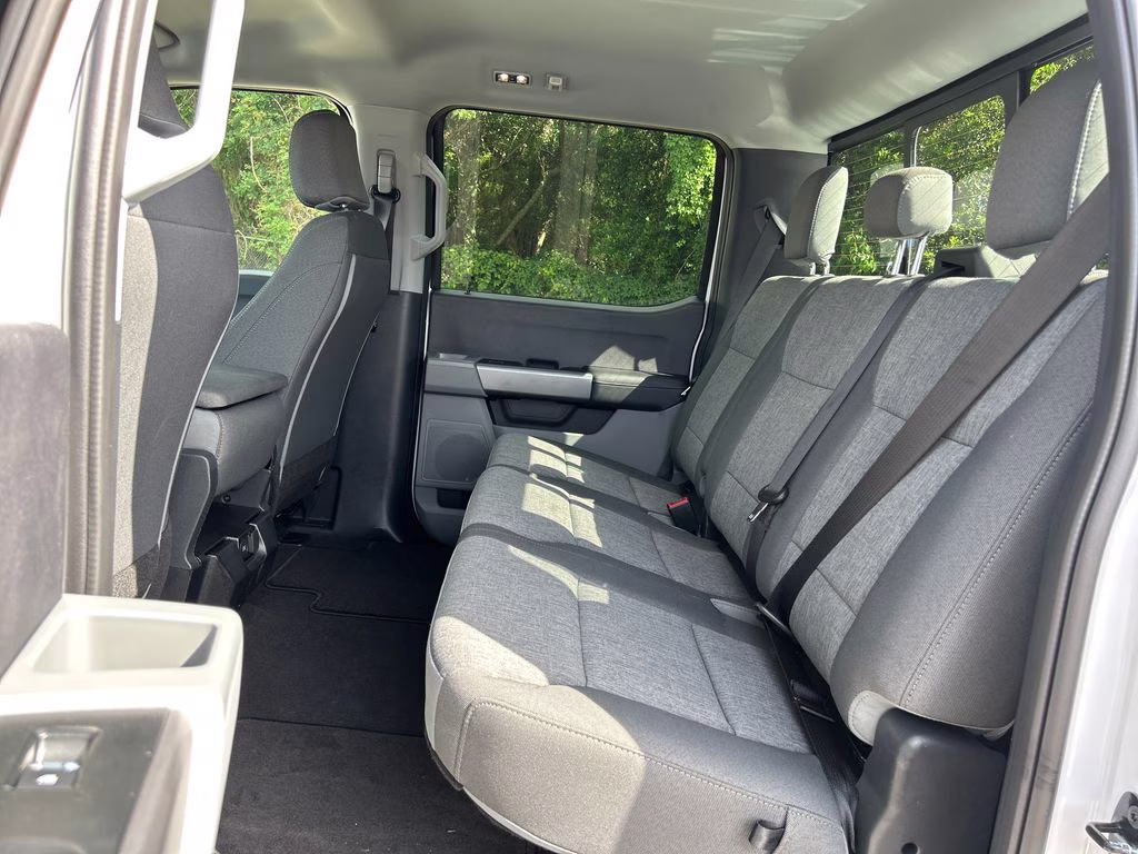 2026 Oxford White Ford Super Duty F-250 SRW XL 4X4 Truck
