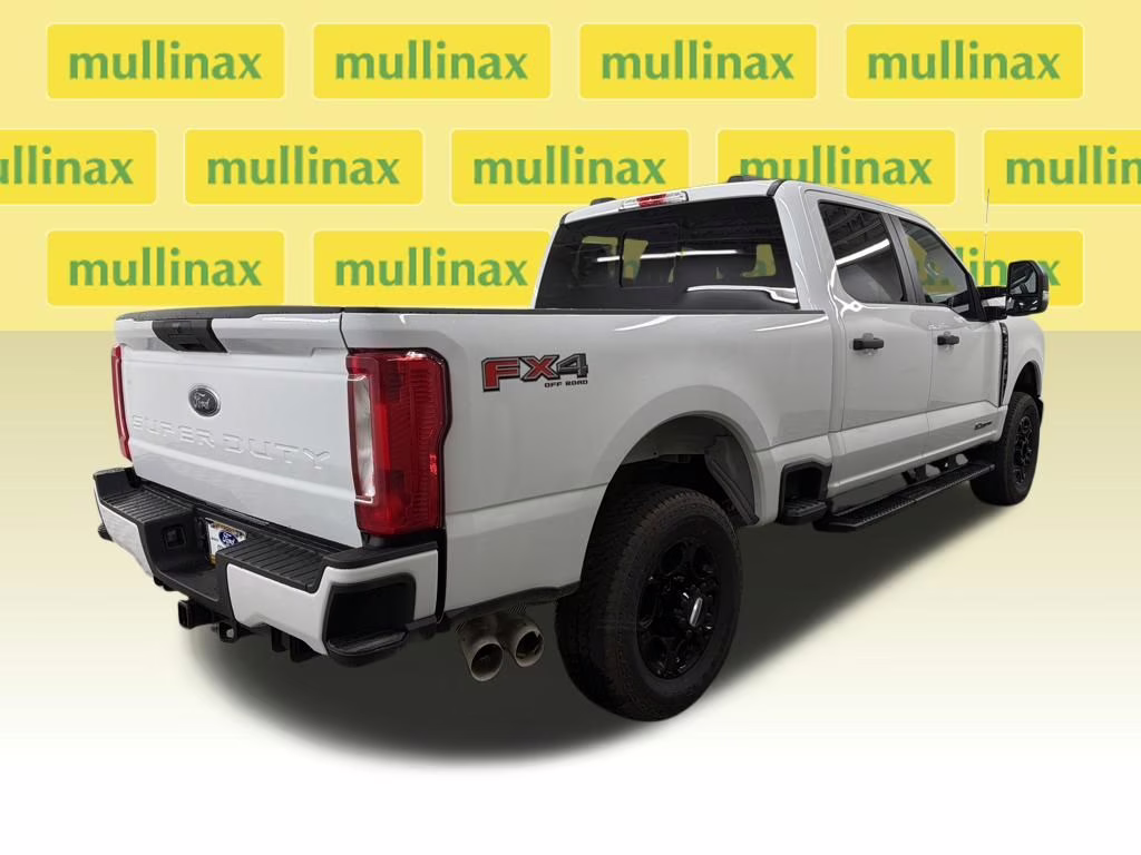 2026 OXFORD WHITE Ford Super Duty F-250 SRW STX 4X4 Truck