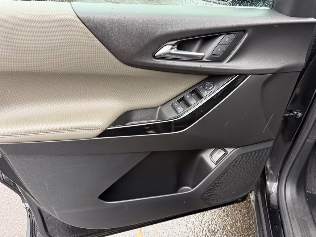 2025 Mosaic Black Metallic Chevrolet Equinox LT AWD SUV