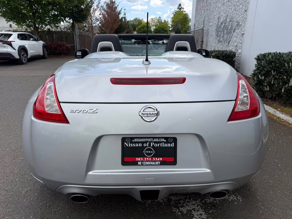 2010 Brilliant Silver Metallic Nissan 370Z Base RWD Convertible