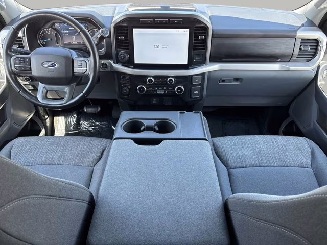 2022 Oxford White Ford F-150 XLT 4X4 Truck