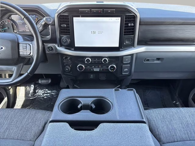 2022 Oxford White Ford F-150 XLT 4X4 Truck