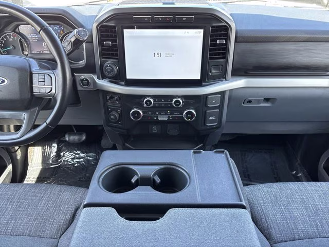 2022 Oxford White Ford F-150 XLT 4X4 Truck