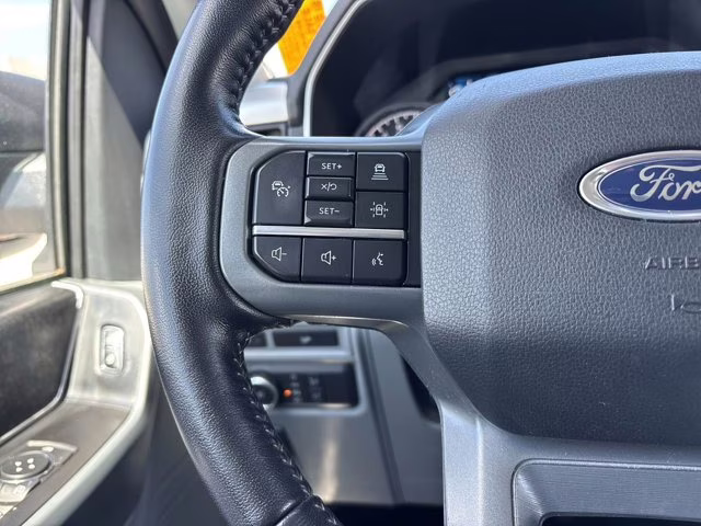 2022 Oxford White Ford F-150 XLT 4X4 Truck