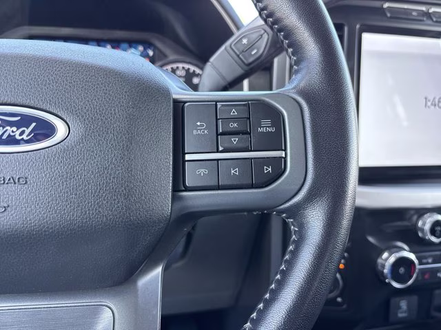 2022 Oxford White Ford F-150 XLT 4X4 Truck