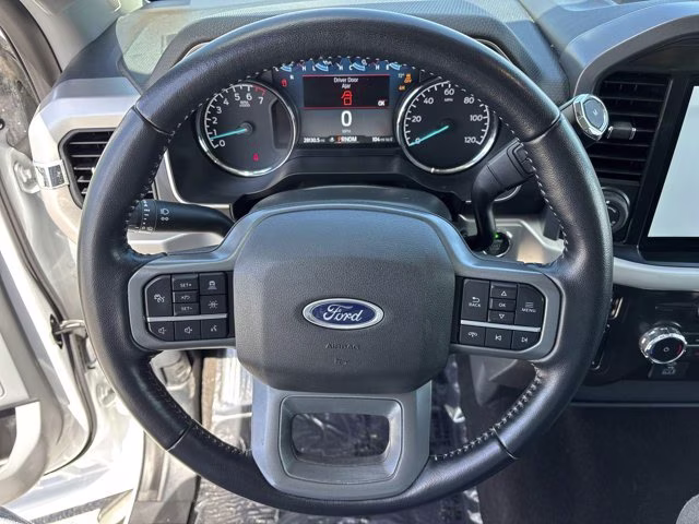 2022 Oxford White Ford F-150 XLT 4X4 Truck