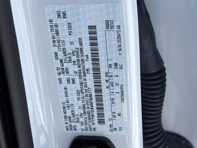 2022 Oxford White Ford F-150 XLT 4X4 Truck