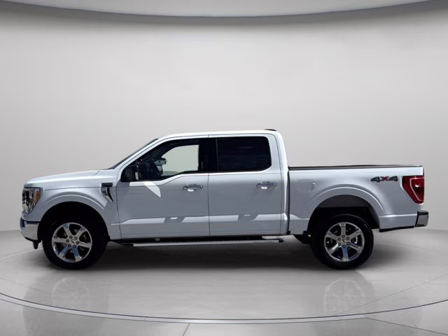 2022 Oxford White Ford F-150 XLT 4X4 Truck