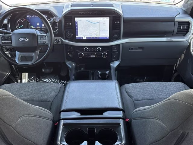 2023 Oxford White Ford F-150 XLT 4X4 Truck