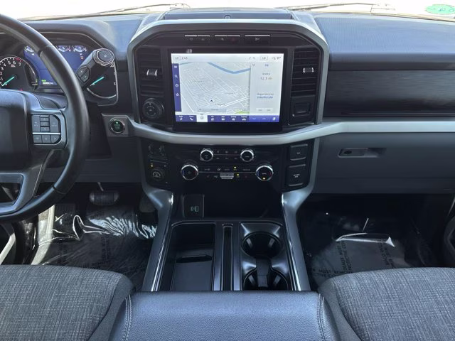 2023 Oxford White Ford F-150 XLT 4X4 Truck