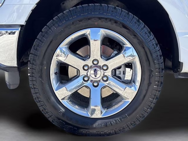 2023 Oxford White Ford F-150 XLT 4X4 Truck