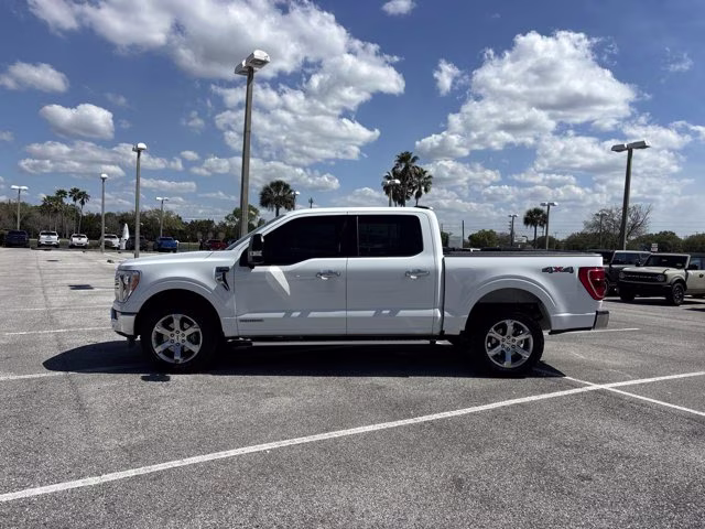 2023 Oxford White Ford F-150 XLT 4X4 Truck