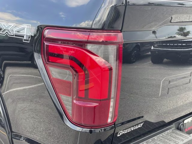 2026 Black Metallic Ford F-150 LARIAT 4X4 Truck