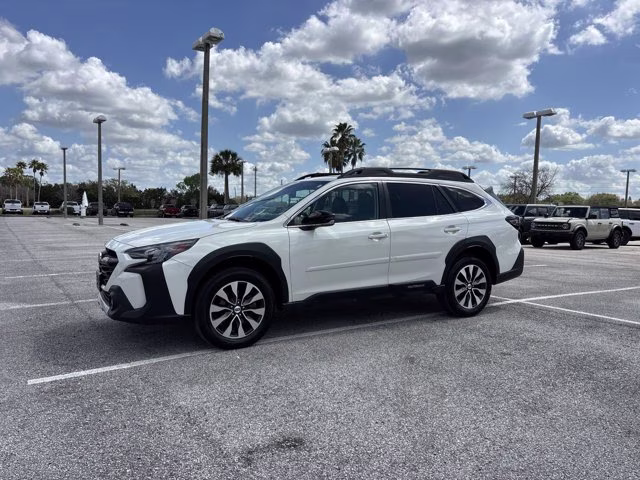 2023 Crystal White Pearl Subaru Outback Limited AWD SUV