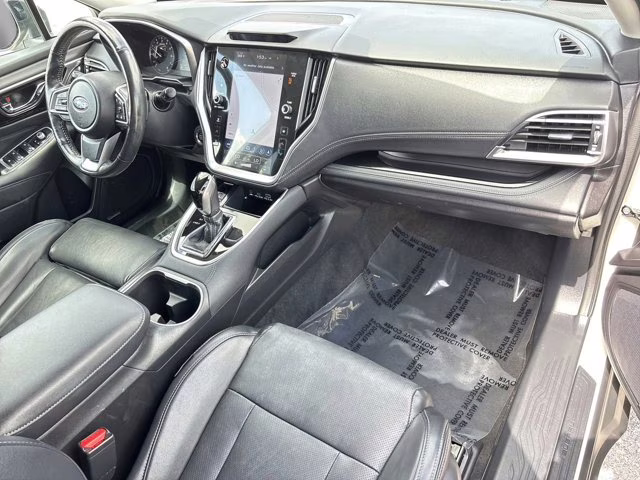 2023 Crystal White Pearl Subaru Outback Limited AWD SUV