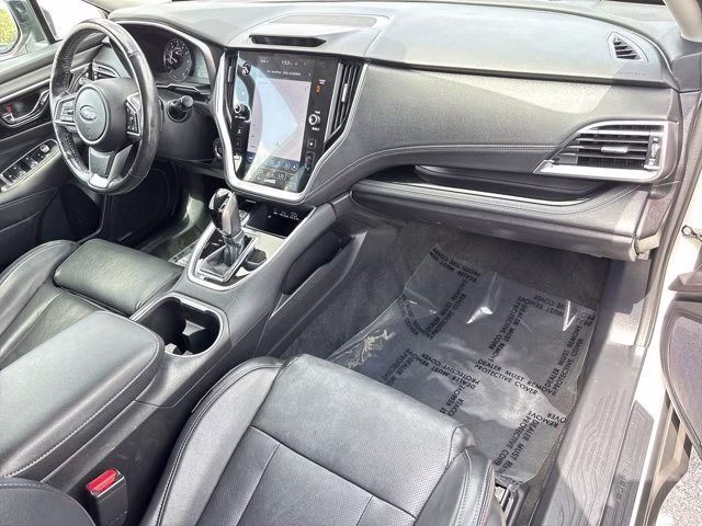 2023 Crystal White Pearl Subaru Outback Limited AWD SUV