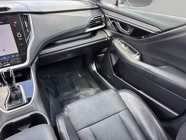 2023 Crystal White Pearl Subaru Outback Limited AWD SUV