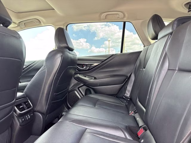 2023 Crystal White Pearl Subaru Outback Limited AWD SUV