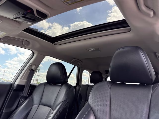 2023 Crystal White Pearl Subaru Outback Limited AWD SUV