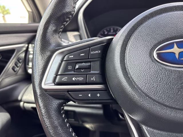 2023 Crystal White Pearl Subaru Outback Limited AWD SUV