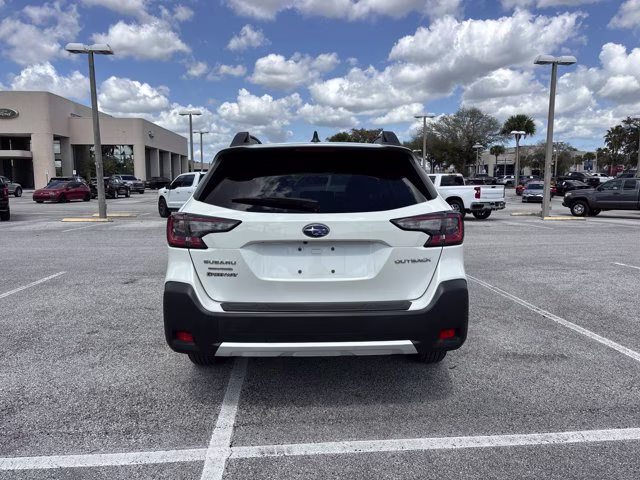 2023 Crystal White Pearl Subaru Outback Limited AWD SUV