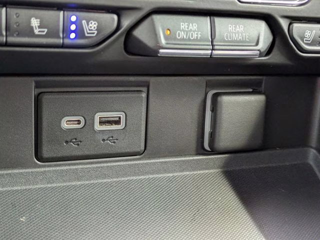 2021 Summit White Chevrolet Suburban High Country RWD SUV