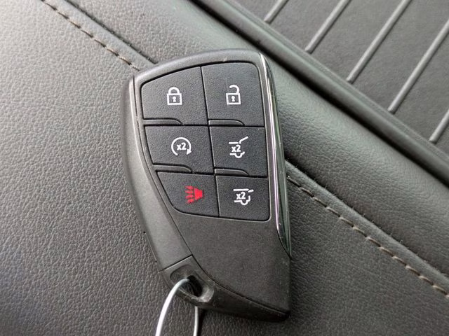 2021 Summit White Chevrolet Suburban High Country RWD SUV