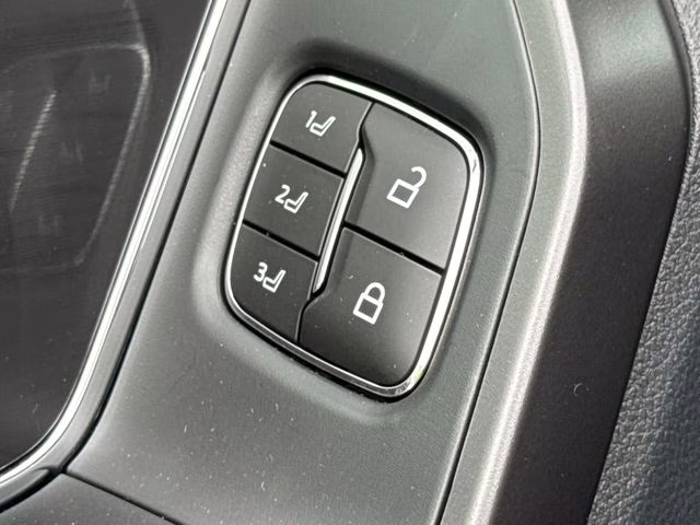 2026 Gray Ford F-150 Lariat 4X4 Truck