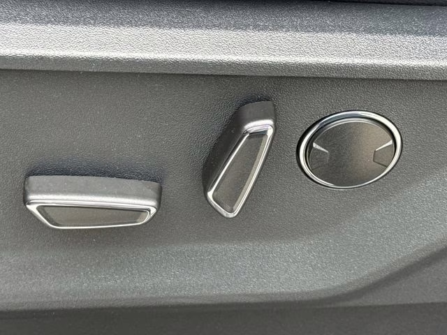 2026 Gray Ford F-150 Lariat 4X4 Truck