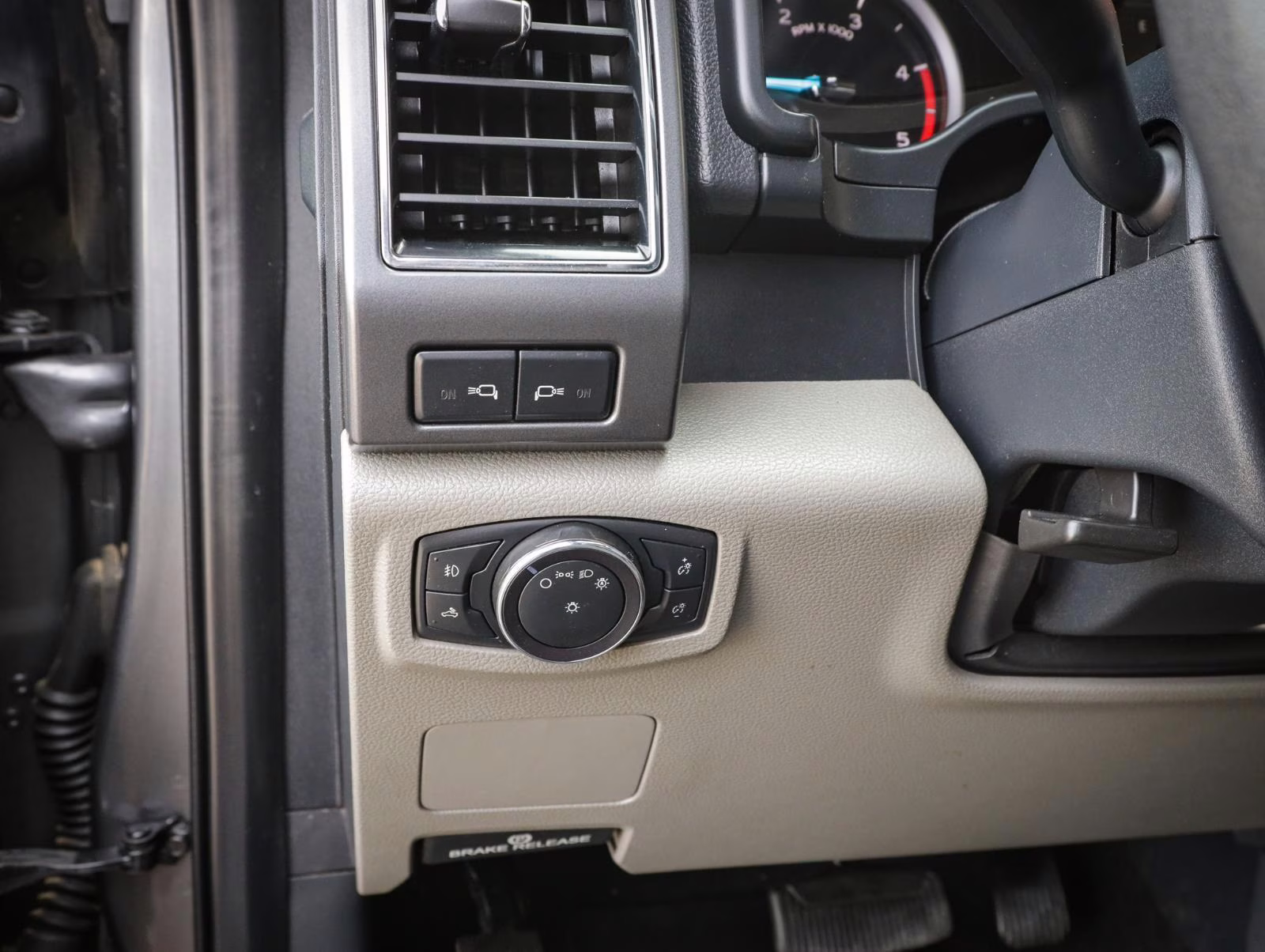 2022 Carbonized Gray Ford Super Duty F-350 SRW XLT 4X4 Truck