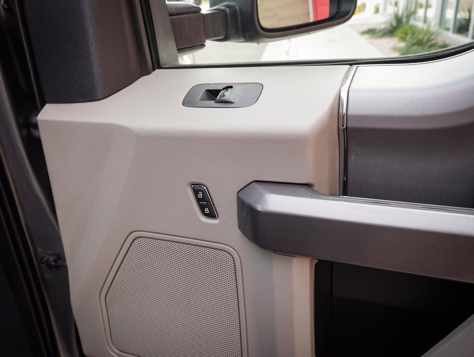 2022 Carbonized Gray Ford Super Duty F-350 SRW XLT 4X4 Truck