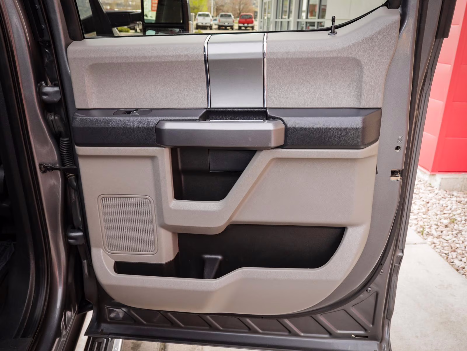 2022 Carbonized Gray Ford Super Duty F-350 SRW XLT 4X4 Truck