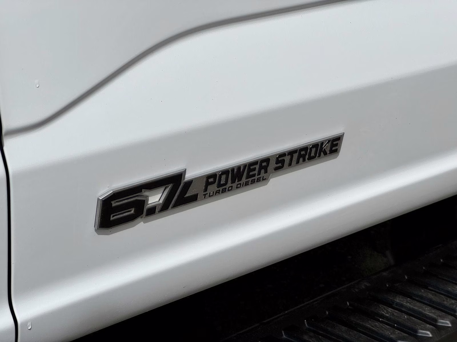 2023 Oxford White Ford Super Duty F-350 SRW XLT 4X4 Truck