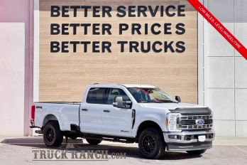 2023 White Ford Super Duty F-350 SRW XLT 4X4 Truck