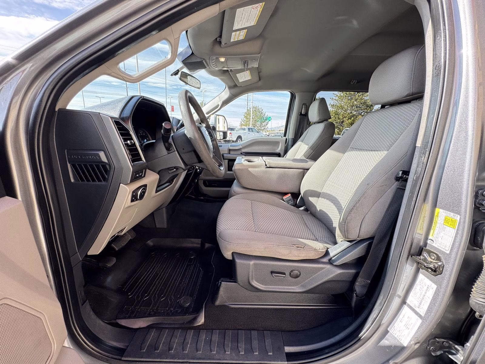 2022 Carbonized Gray Ford Super Duty F-350 SRW XLT 4X4 Truck